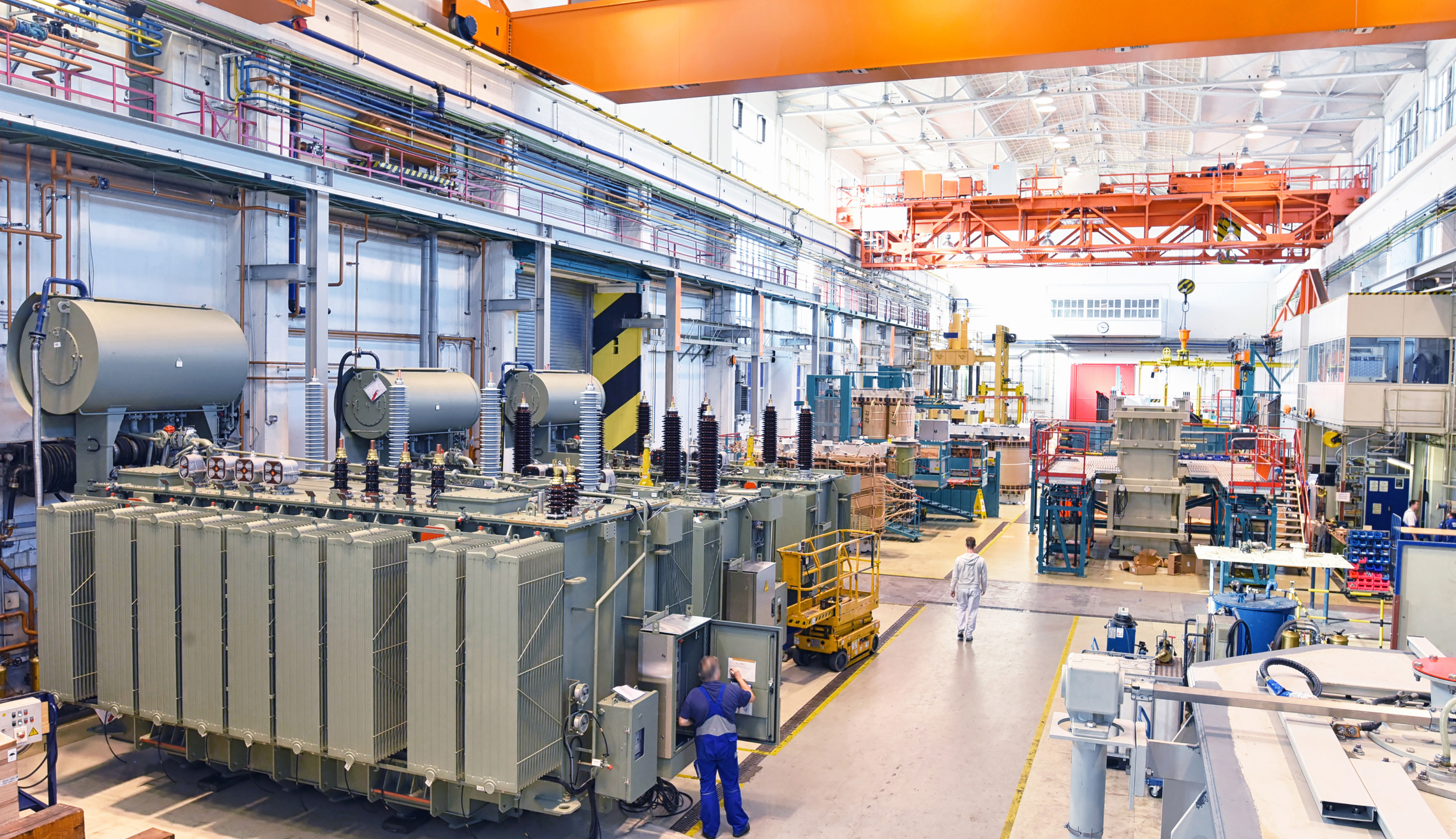 Production floor team meeting